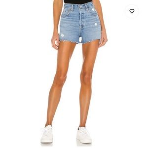 Levi’s ribcage shorts